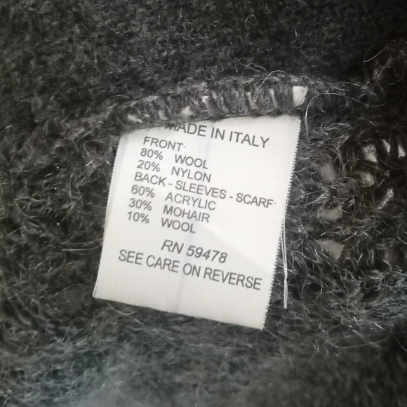 Unbranded Made in Italy Wool Mohair Open Knit Single Button Attached Scarf Large - Picture 7 of 7